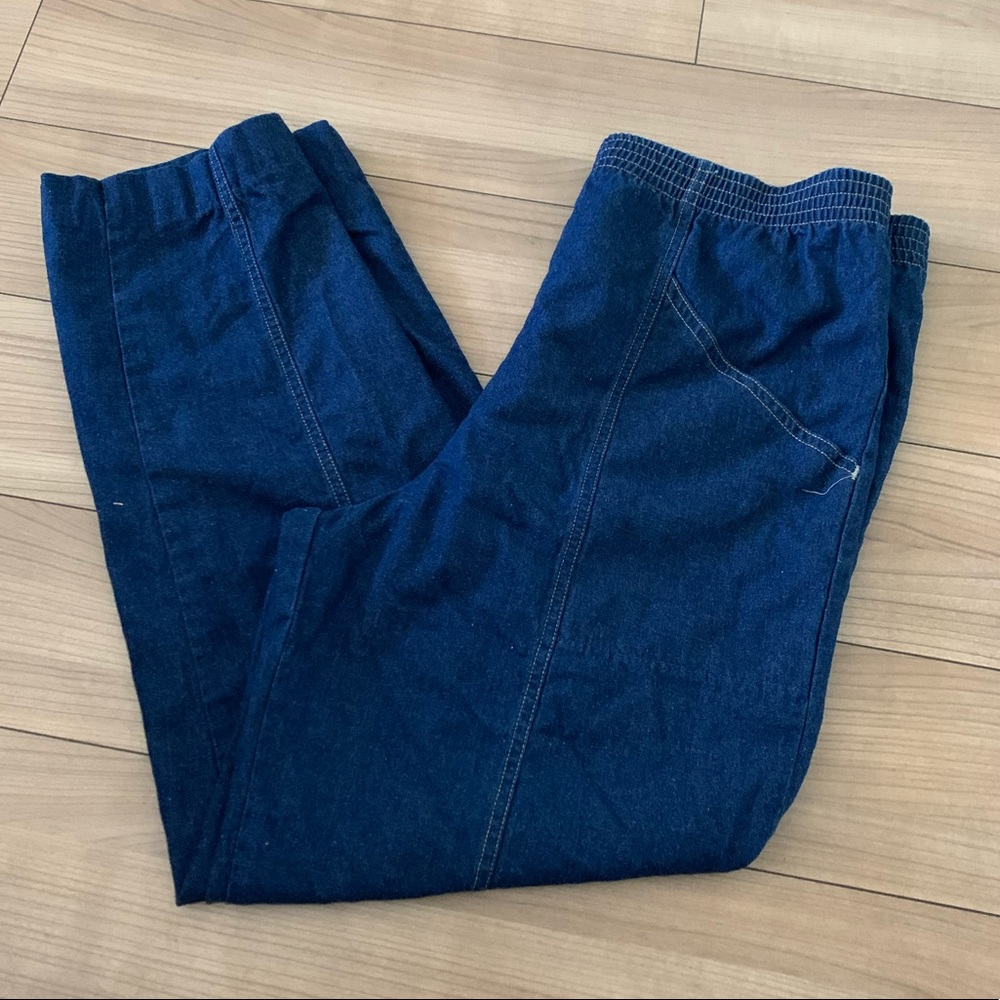 Vintage Jeans with Oversize Front Pockets